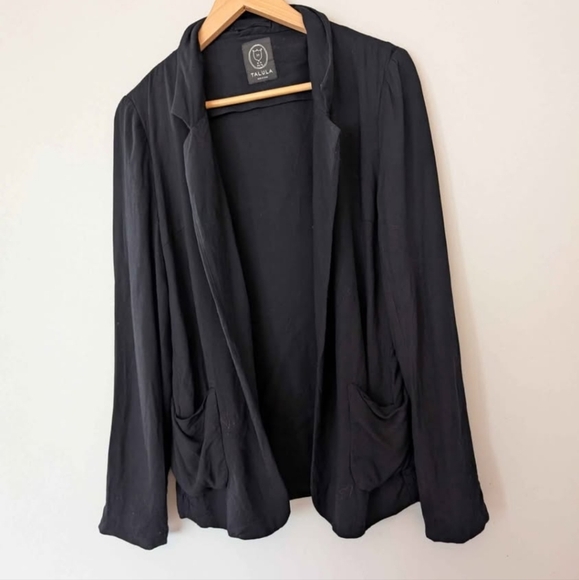 2/$20 Talula Kent Soft Rayon Light Blazer Size 10 Black Euc - Picture 7 of 13